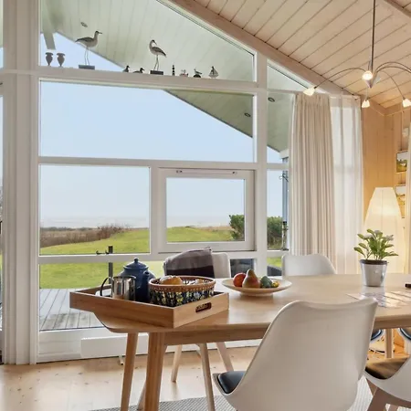 Hane - 150m From The Sea By Interhome